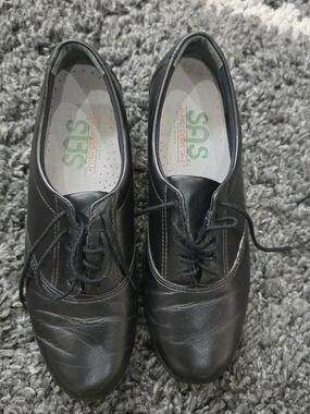 SAS Ladies 8 S (Slim) Whisper Black Leather Tripad Comfort Oxford Walking USA